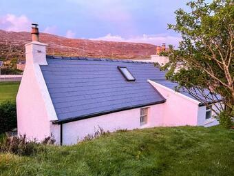 Old Pier Cottage Tarbert