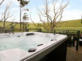 Oak Lodge