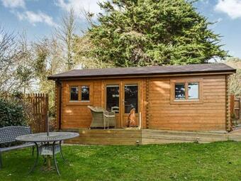 Cherry Orchard Lodge