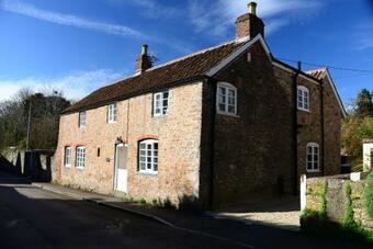 Bed & Breakfast Middle Farm Cottage