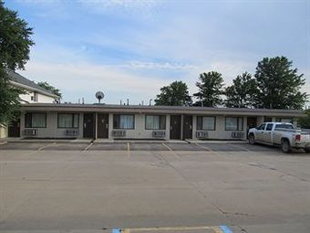 Hotel Sunset Inn And Suites