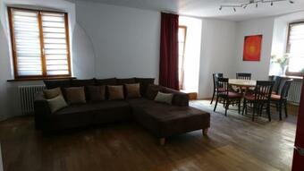 Kmh Apartment