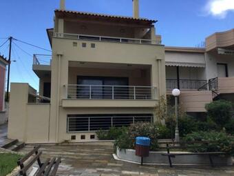 Gikas Apartment
