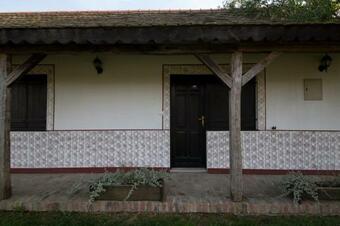 Hostal Acin Salas