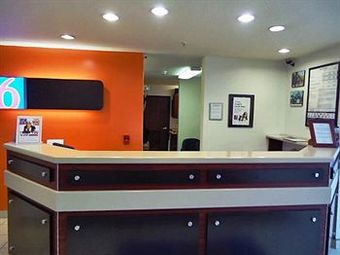 Motel 6 Sandusky - Huron