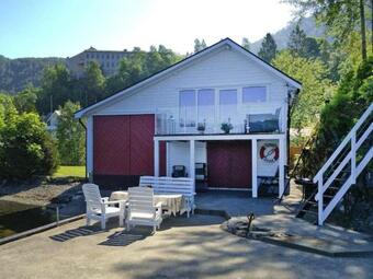 Holiday Home Tysse