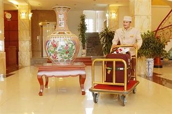 Golden Halong Hotel