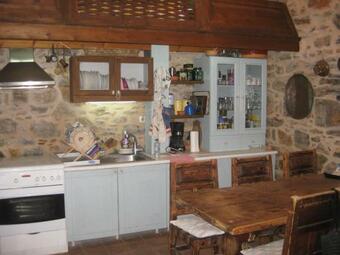 Hostal Traditional Rooms-hostel