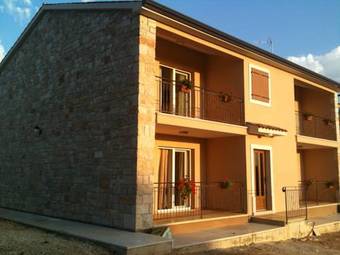 Hostal Rooms Ka?tel