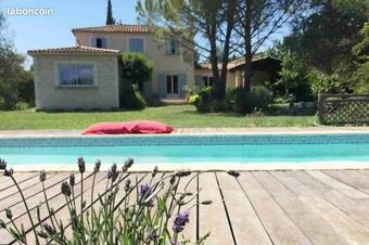 Bed & Breakfast Chambre Cabane Dans Mazet Totalement Ind�pendante