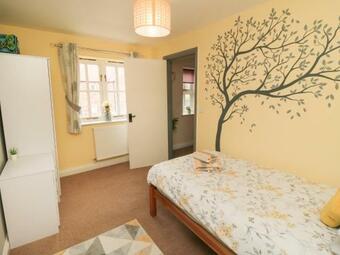 5 Manor Rise