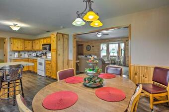 Emory Escape With Pond Access Less Than 13 Mi To Lake!