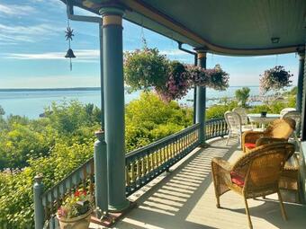 Harbor Hill House