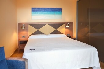 Hotel Barcelo Castillo Beach Resort