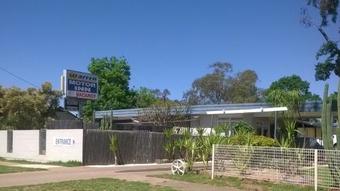 Warren Motor Inn
