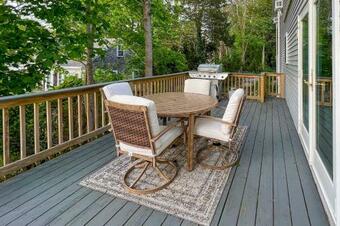 Updated Falmouth Family Home About 2 Mi To Beach!