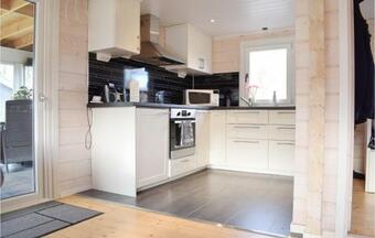 Beautiful Home In F�rjestaden W/ 3 Bedrooms