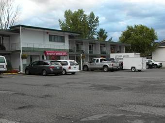 Arnprior Motor Inn