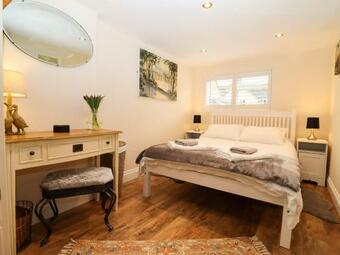 Thelwall Cottage
