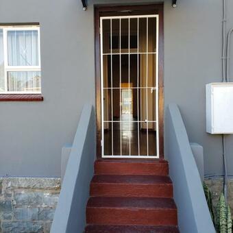 Bed & Breakfast 13 Maitland Road