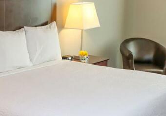 Hotel One75