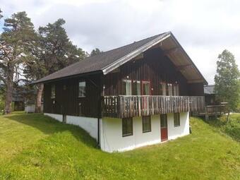 Bruksvallarna Lullens Stugby