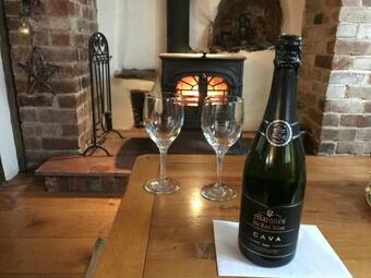 Gorgeous Welsh Country Grade II Listed Cottage