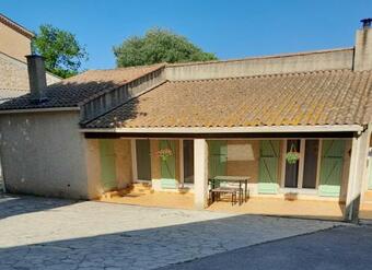 Maison De Village