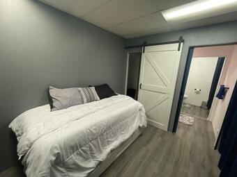 Modern Studio Apartment In Ridgway Pa