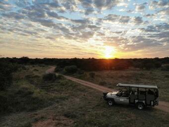 Hotel Mongena Private Game Lodge