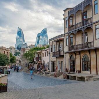 Vip Apartment In Port Baku Residance