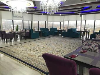 Emir Plaza Hotel