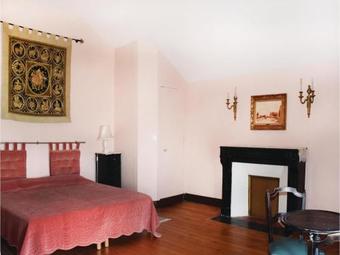 Holiday Home Chateau De La Vauguyon