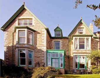 Penrose Bed & Breakfast