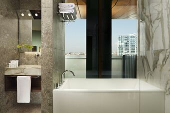 Hotel Milano Verticale | UNA Esperienze