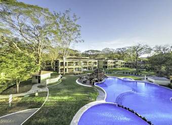Casa Conde Beach Front Hotel
