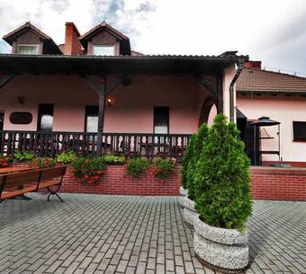 Hotel Nad Stawem