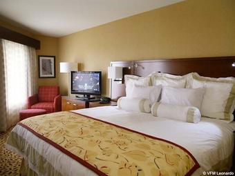Mccamly Plaza Hotel