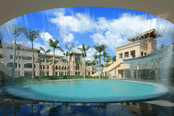 Hotel Wyndham Grand Plaza Royale Hainan Longmu Bay