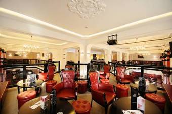 Astoria Grand Hotel