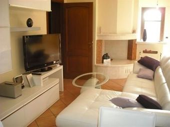 Anaele House B&B