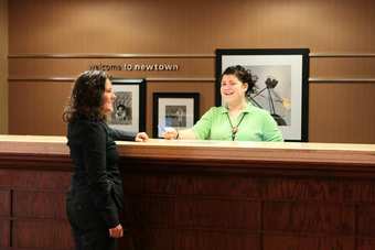 Hotel Hampton Inn & Suites Newtown