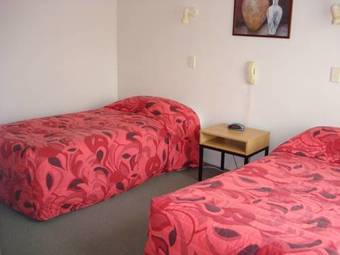 The Claremont Motel