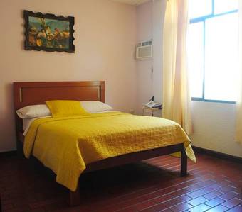 Hotel Hostal Antares