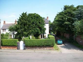 Hostal Sunshine Cottage