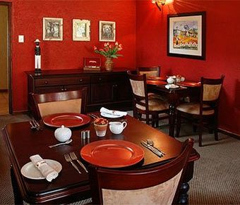 Hostal Lourie Lodge