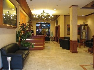 Crismar Hotel