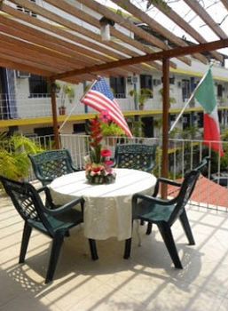 Hotel Los Arcos