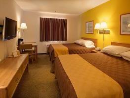 Motel Super 8 Pratt