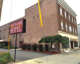 St. Charles Hotel - Hudson